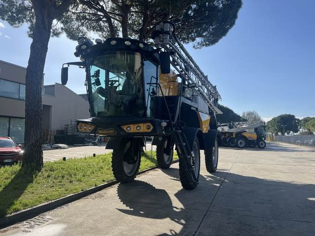 Mazzotti MAF 4240 M - Zelfrijdende veldspuit: afbeelding 1 Mazzotti MAF 4240 M - Zelfrijdende veldspuit: afbeelding 1