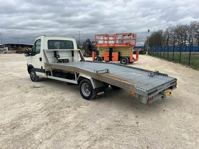 Iveco Daily 35C15 - Bergingsvoertuig: afbeelding 2 Iveco Daily 35C15 - Bergingsvoertuig: afbeelding 2