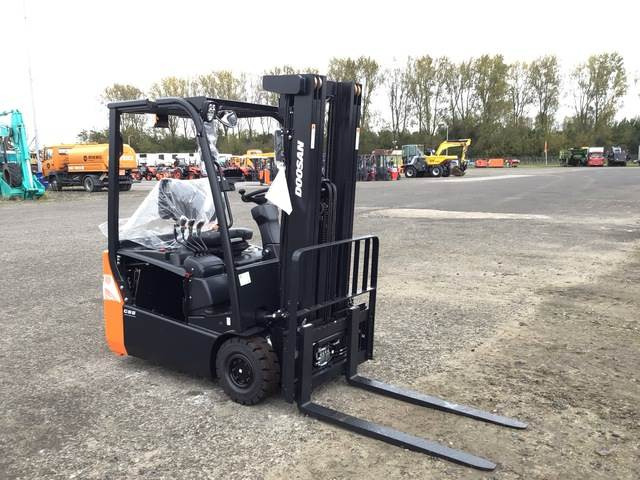 Doosan B15T-7 PLUS - Elektrische heftruck: afbeelding 4 Doosan B15T-7 PLUS - Elektrische heftruck: afbeelding 4