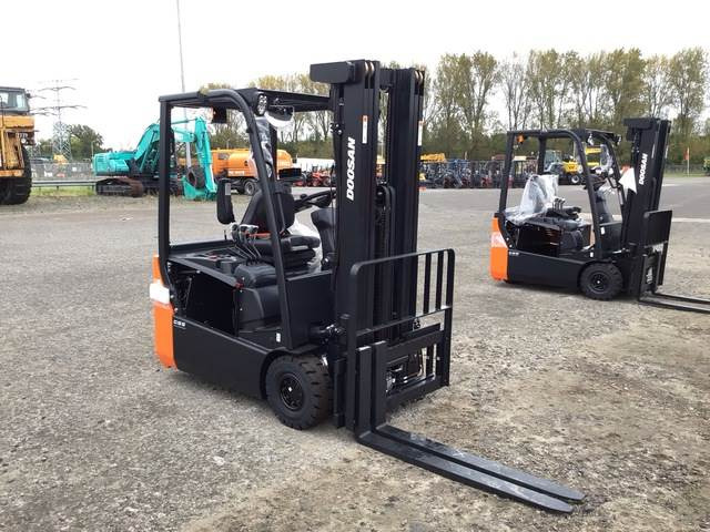Doosan B15T-7 PLUS - Elektrische heftruck: afbeelding 4 Doosan B15T-7 PLUS - Elektrische heftruck: afbeelding 4