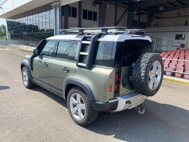 Land Rover Defender 110 - SUV: afbeelding 3 Land Rover Defender 110 - SUV: afbeelding 3