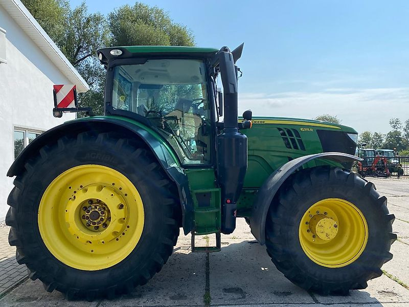 John Deere 6215R AutoPowr 50km/h - Tractor: afbeelding 2 John Deere 6215R AutoPowr 50km/h - Tractor: afbeelding 2