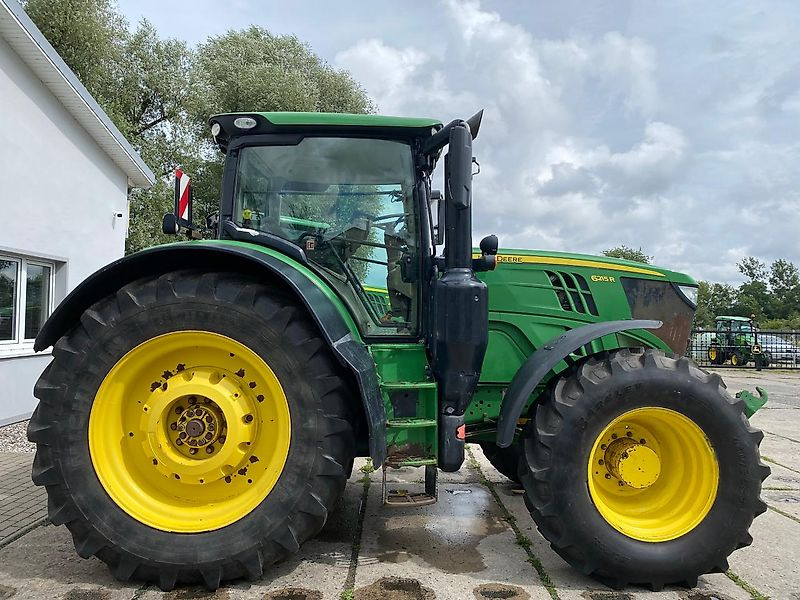 John Deere 6215R AutoPowr FKH+FZW - Tractor: afbeelding 5 John Deere 6215R AutoPowr FKH+FZW - Tractor: afbeelding 5