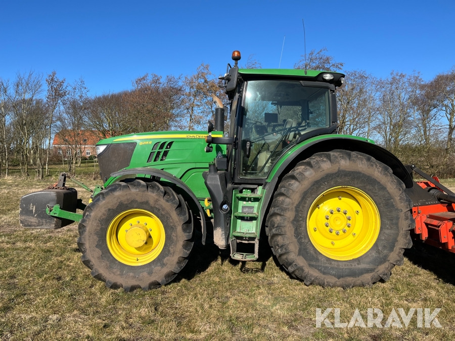 Traktor John Deere 6215R - Tractor: afbeelding 3 Traktor John Deere 6215R - Tractor: afbeelding 3