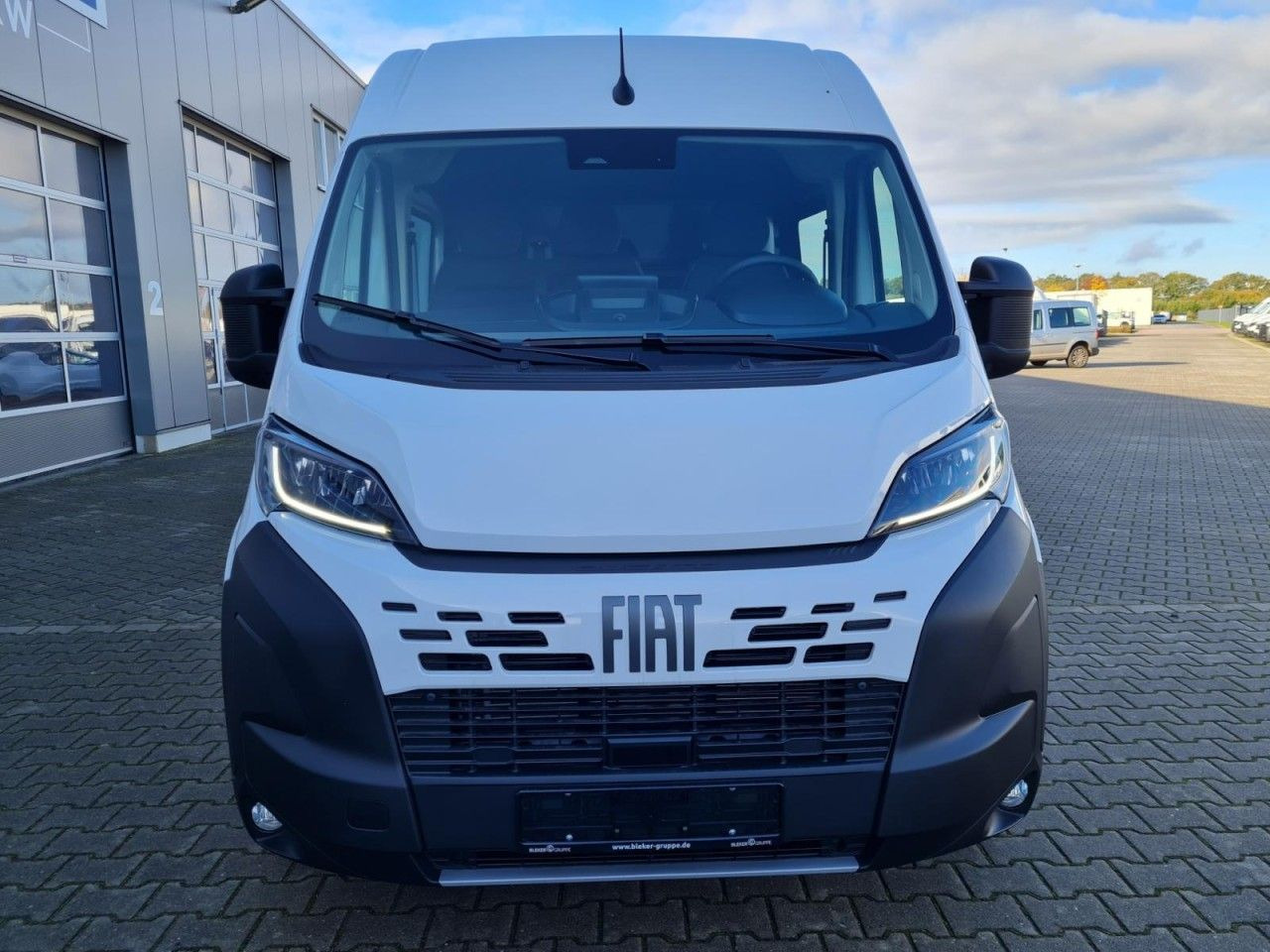Fiat Ducato 35 Kasten Doka 6-Sitze L3H2 AG KLIMA Navi - Gesloten bestelwagen, Bestelwagen met dubbele cabine: afbeelding 2 Fiat Ducato 35 Kasten Doka 6-Sitze L3H2 AG KLIMA Navi - Gesloten bestelwagen, Bestelwagen met dubbele cabine: afbeelding 2