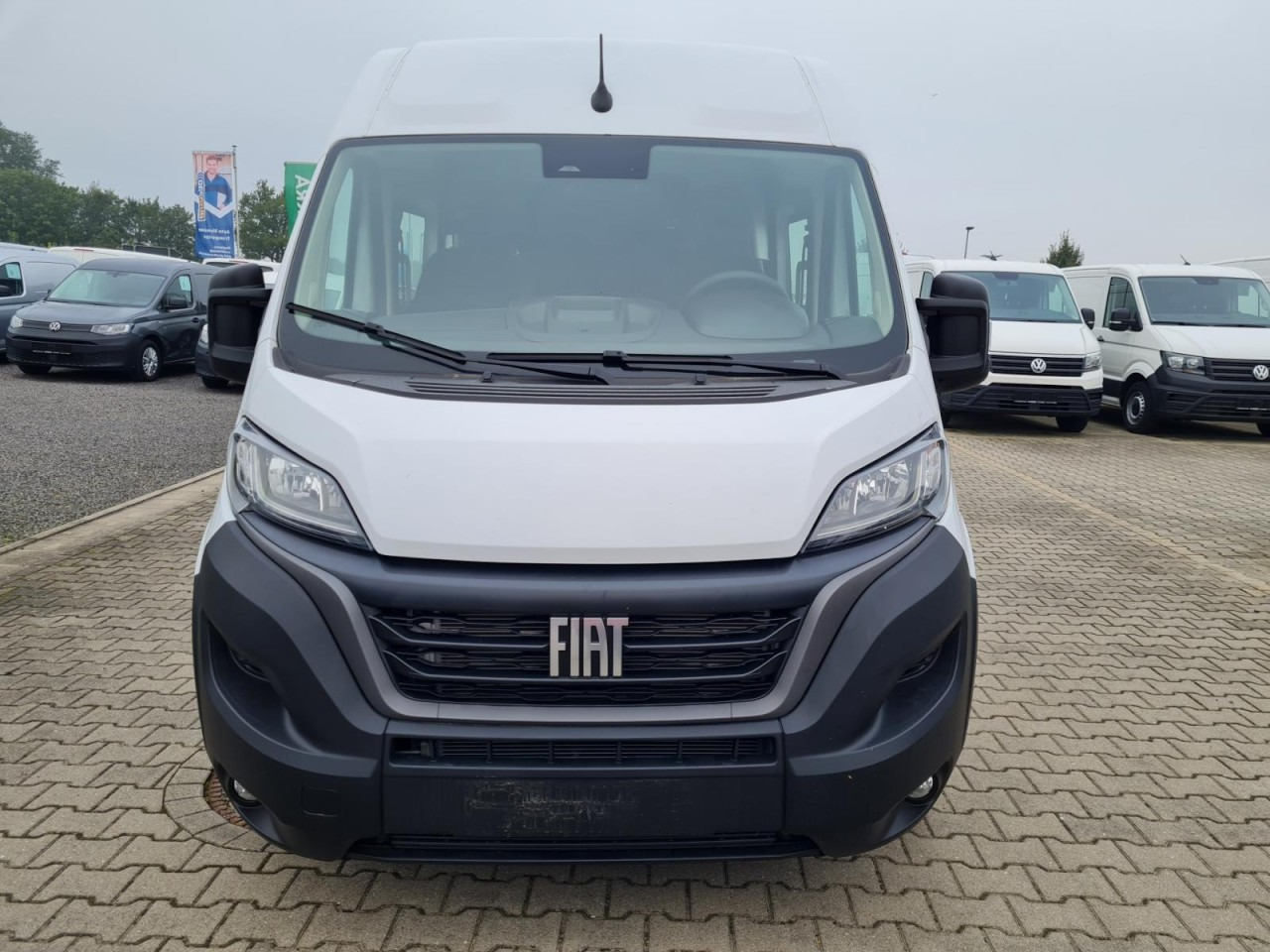 Fiat Ducato 35 Kasten Doka 7-Sitze 2x Schiebetür Maxi L2H2 - Gesloten bestelwagen, Bestelwagen met dubbele cabine: afbeelding 2 Fiat Ducato 35 Kasten Doka 7-Sitze 2x Schiebetür Maxi L2H2 - Gesloten bestelwagen, Bestelwagen met dubbele cabine: afbeelding 2