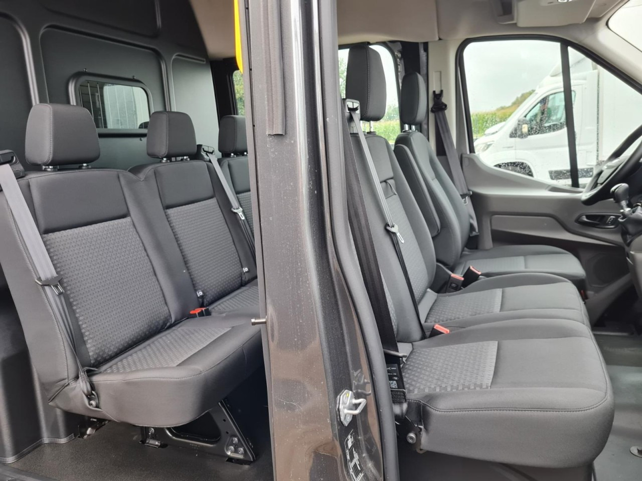 Ford Transit 3,5t Kasten Doka TDCi L3 Trend AHK Kamera - Gesloten bestelwagen, Bestelwagen met dubbele cabine: afbeelding 4 Ford Transit 3,5t Kasten Doka TDCi L3 Trend AHK Kamera - Gesloten bestelwagen, Bestelwagen met dubbele cabine: afbeelding 4
