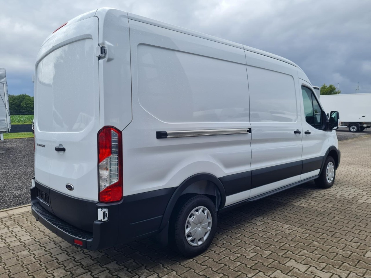 Ford Transit 350 Kasten AG L3H2 Trend KLIMA PDC TEMPOMAT - Gesloten bestelwagen: afbeelding 4 Ford Transit 350 Kasten AG L3H2 Trend KLIMA PDC TEMPOMAT - Gesloten bestelwagen: afbeelding 4