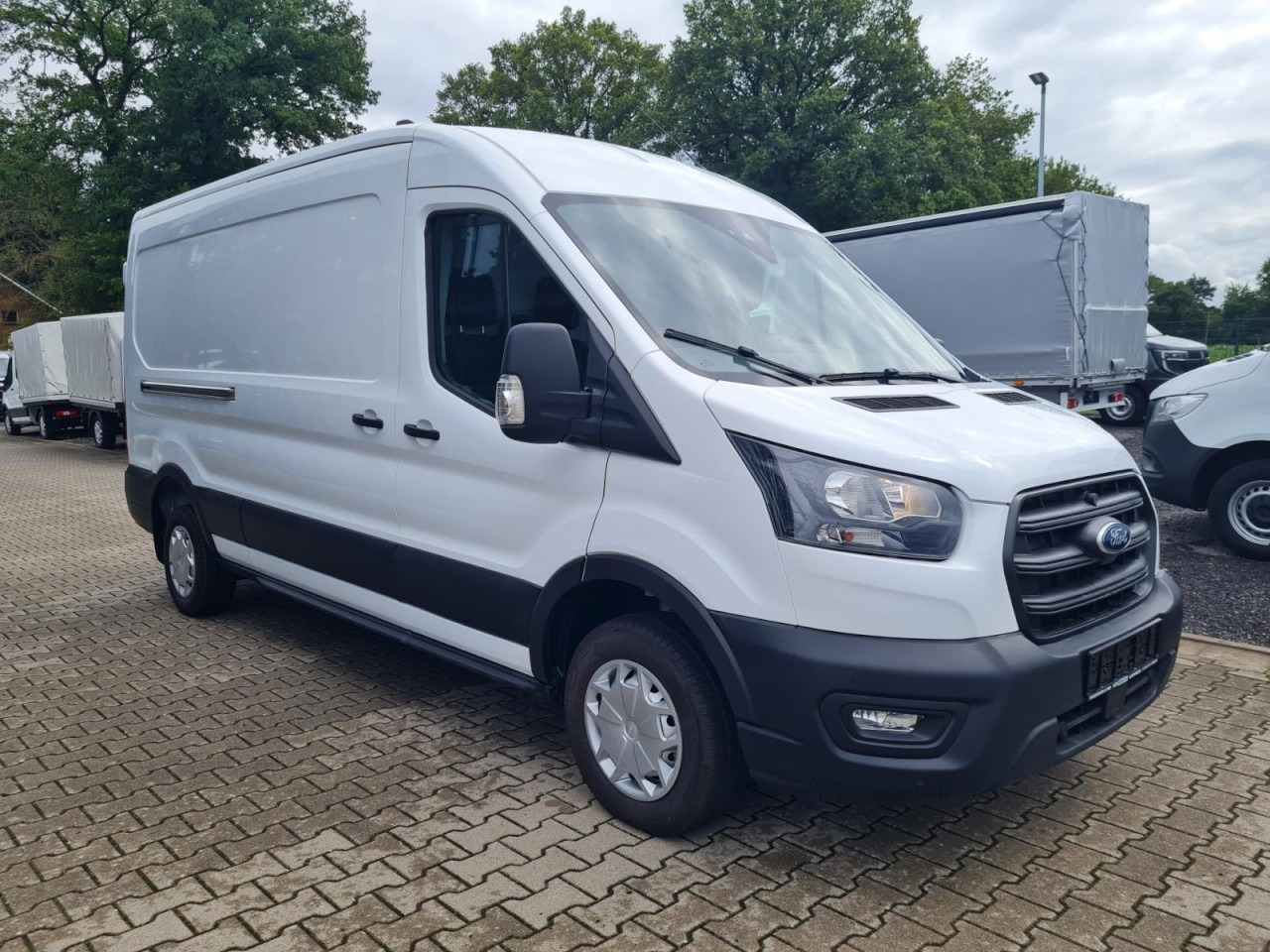 Ford Transit 350 Kasten AG L3H2 Trend KLIMA PDC TEMPOMAT - Gesloten bestelwagen: afbeelding 3 Ford Transit 350 Kasten AG L3H2 Trend KLIMA PDC TEMPOMAT - Gesloten bestelwagen: afbeelding 3