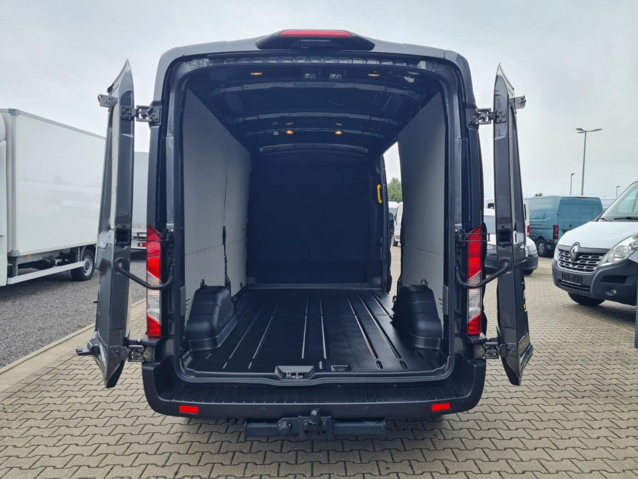 Ford Transit 350 Kasten TDCi L3H2 Trend KAMERA AHK - Gesloten bestelwagen: afbeelding 5 Ford Transit 350 Kasten TDCi L3H2 Trend KAMERA AHK - Gesloten bestelwagen: afbeelding 5