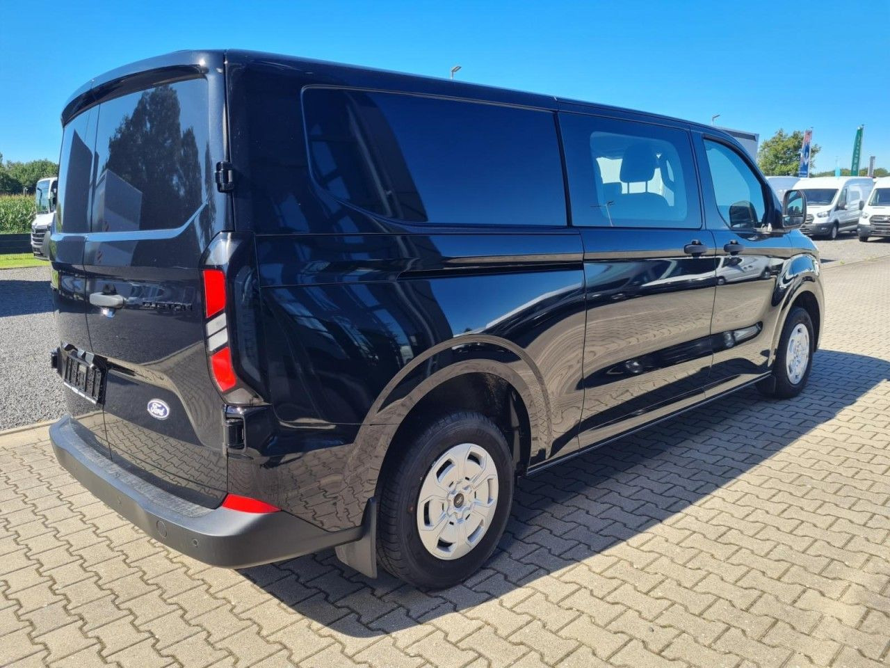 Ford Transit Custom Kasten 320 Doka L2 Trend AHK 6 Si - Kleine bestelwagen, Bestelwagen met dubbele cabine: afbeelding 5 Ford Transit Custom Kasten 320 Doka L2 Trend AHK 6 Si - Kleine bestelwagen, Bestelwagen met dubbele cabine: afbeelding 5