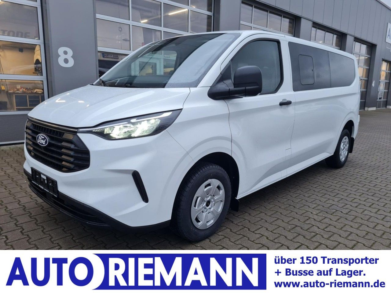Ford Transit Custom Kombi 320 L2 Trend 9 Sitze KAMERA - Personenwagen: afbeelding 1 Ford Transit Custom Kombi 320 L2 Trend 9 Sitze KAMERA - Personenwagen: afbeelding 1