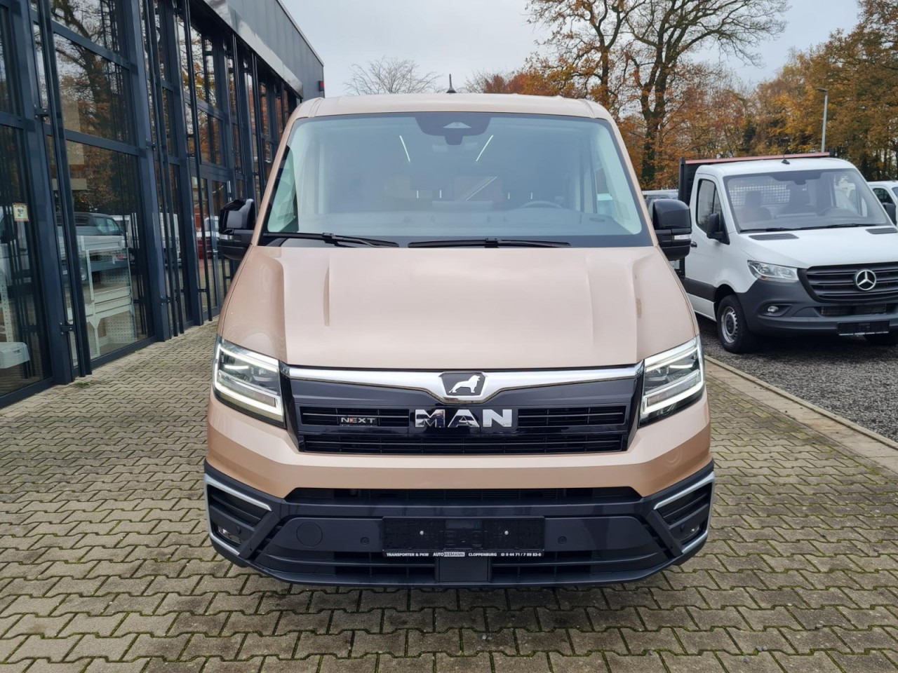 Man TGE 3.180 TDi Kombi 9 Sitze ALU KAMERA LED LEDER Sonderumbau - Minibus, Personenvervoer: afbeelding 2 Man TGE 3.180 TDi Kombi 9 Sitze ALU KAMERA LED LEDER Sonderumbau - Minibus, Personenvervoer: afbeelding 2