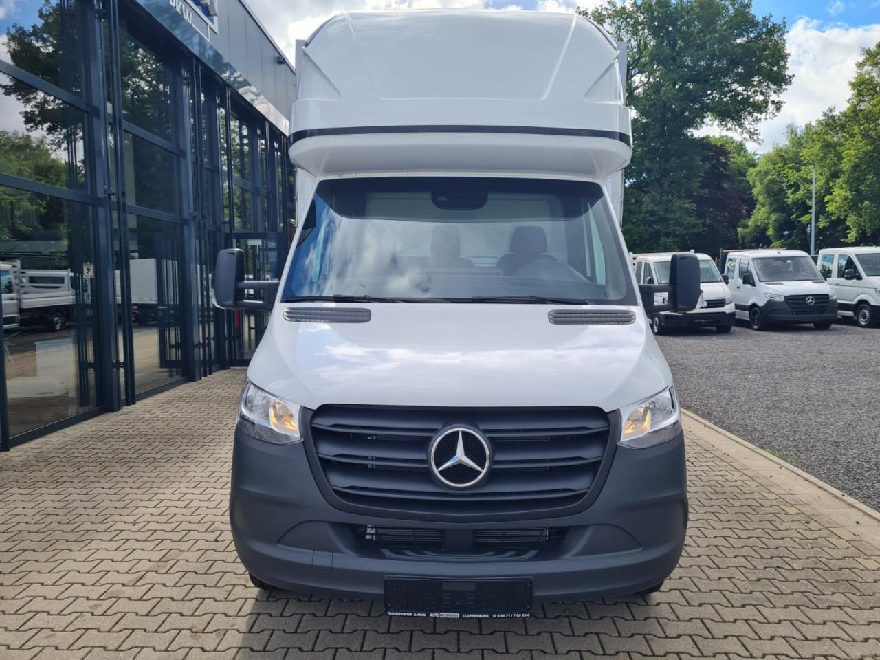 Mercedes-Benz Sprinter 317 Pritsche Plane Schlafkab RWD 10 Pal - Schuifzeilen bestelwagen: afbeelding 2 Mercedes-Benz Sprinter 317 Pritsche Plane Schlafkab RWD 10 Pal - Schuifzeilen bestelwagen: afbeelding 2