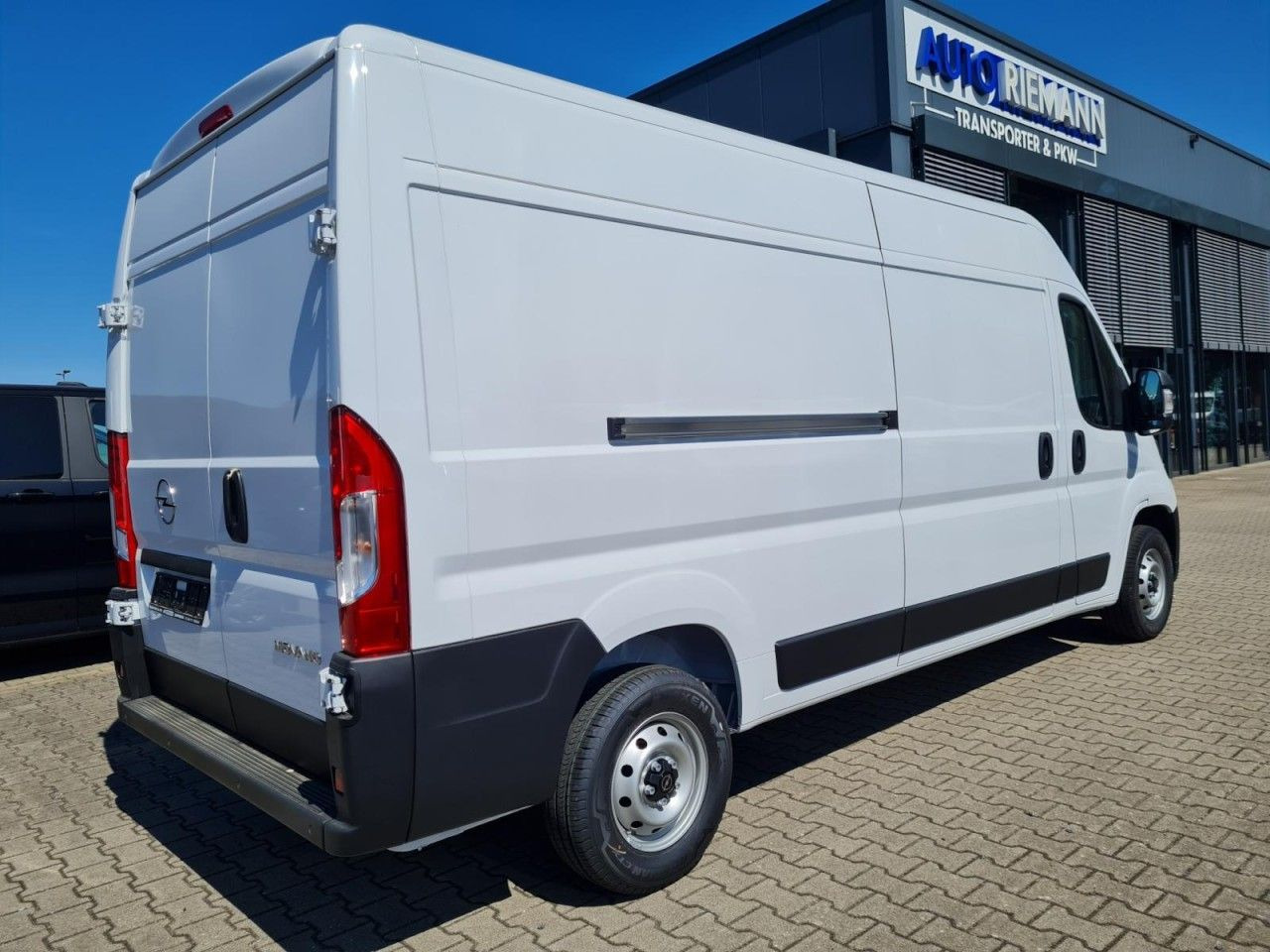 Opel Movano 35 Cargo Kasten L3H2 KLIMA KOMFORT PDC TE - Gesloten bestelwagen: afbeelding 4 Opel Movano 35 Cargo Kasten L3H2 KLIMA KOMFORT PDC TE - Gesloten bestelwagen: afbeelding 4