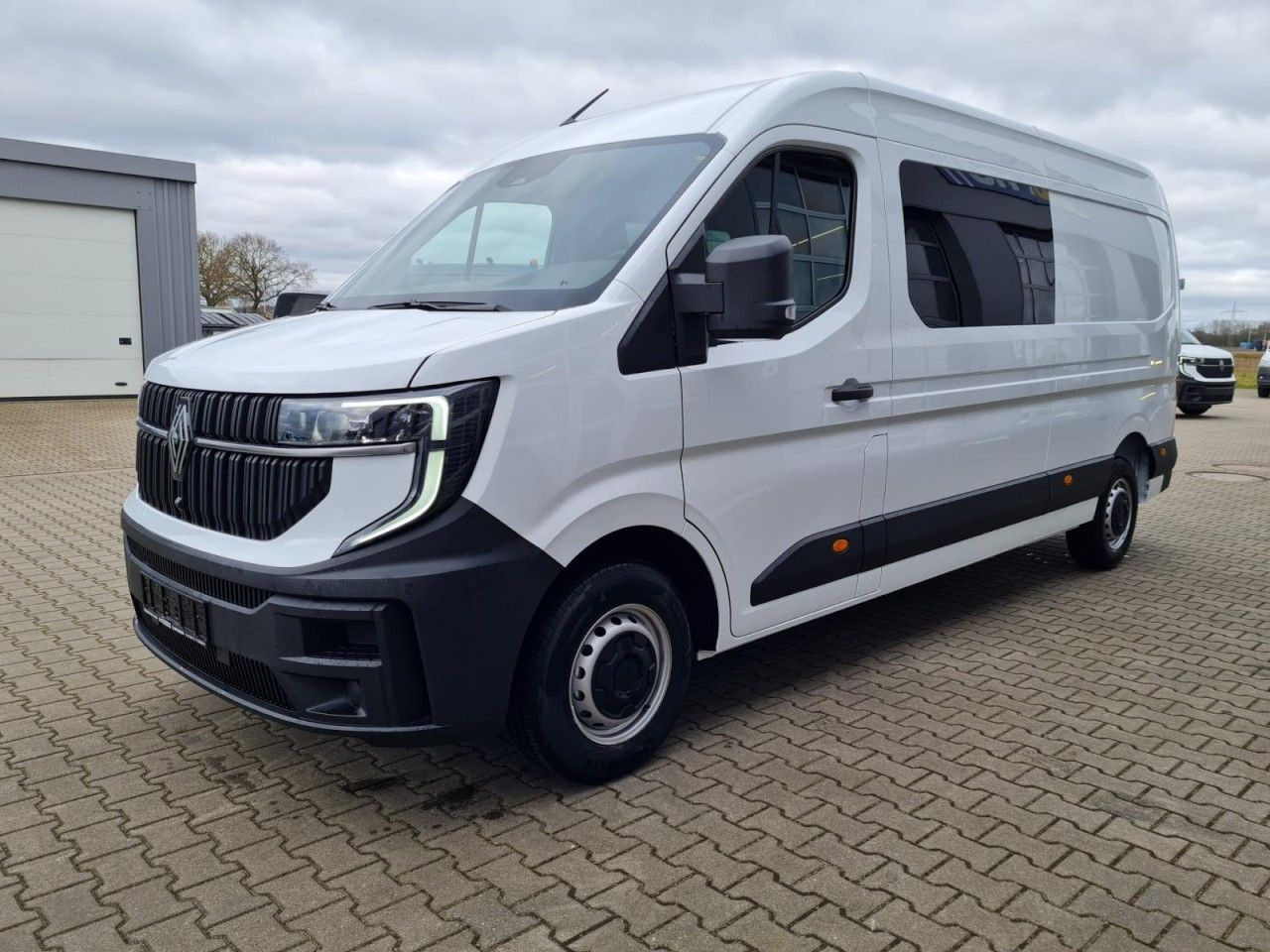 Renault Master 35 Kasten L3 Doka 7-Sitze KLIMA TEMPOMAT - Gesloten bestelwagen, Bestelwagen met dubbele cabine: afbeelding 2 Renault Master 35 Kasten L3 Doka 7-Sitze KLIMA TEMPOMAT - Gesloten bestelwagen, Bestelwagen met dubbele cabine: afbeelding 2