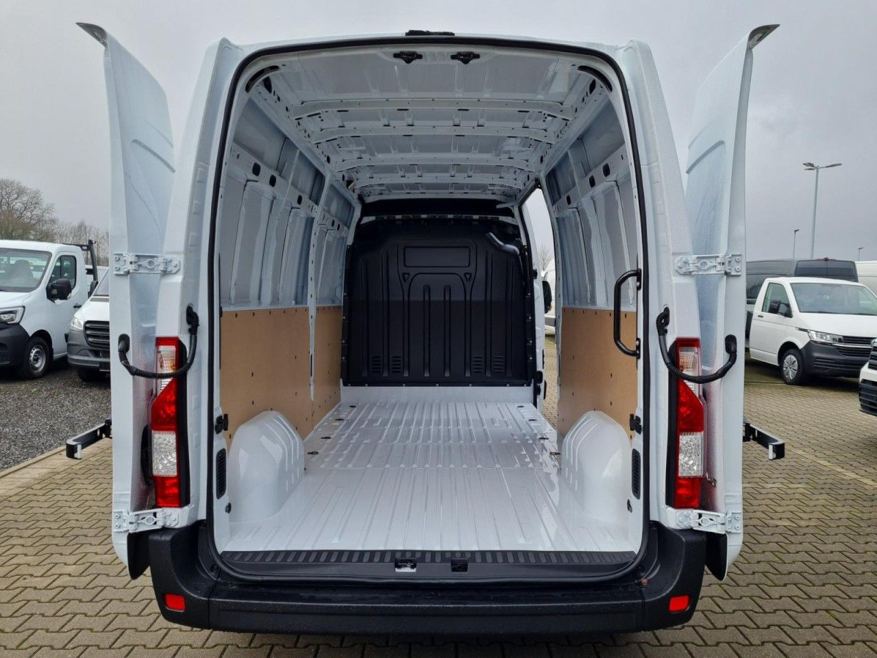 Gesloten bestelwagen Renault Master 35 Kasten L3H2 PDC KLIMA KOMFORT Navi App: afbeelding 6