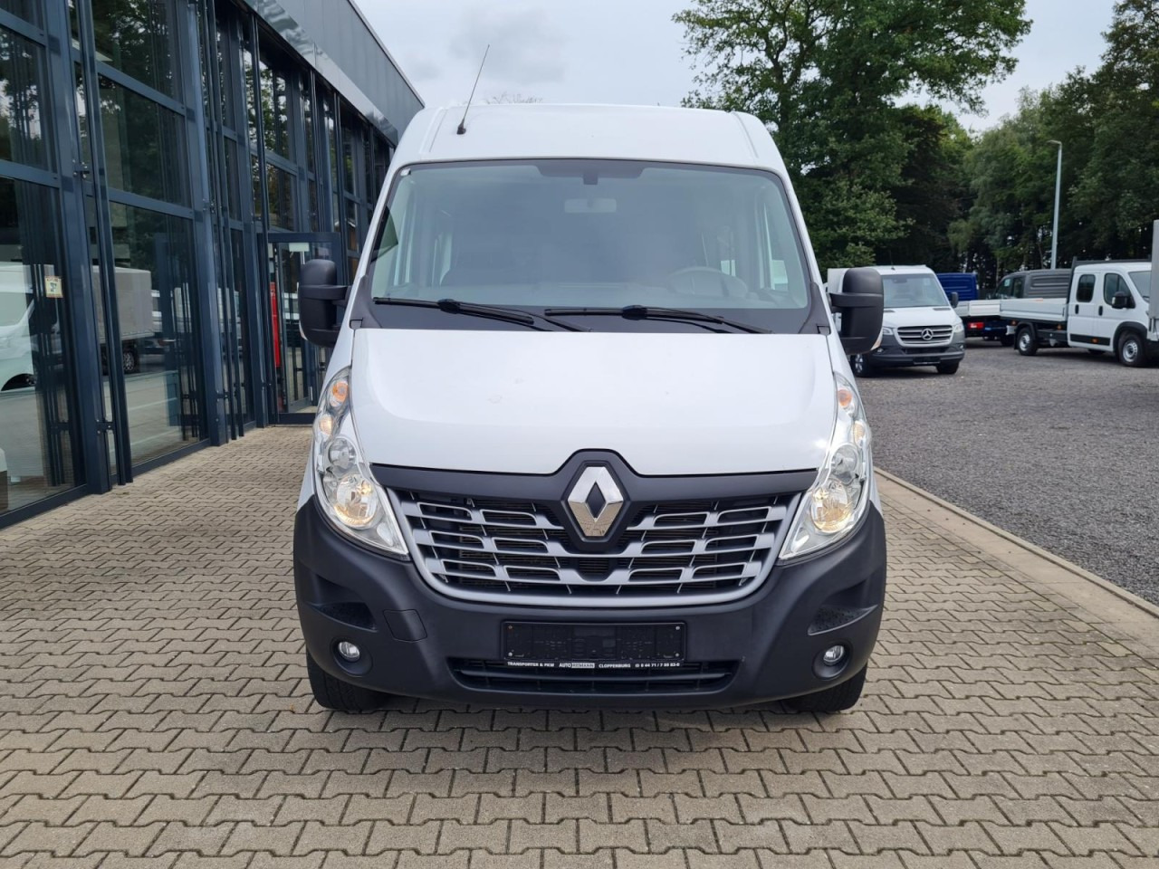 Renault Master 35 Kasten LR Doka 6-Sitze 4x4 Allrad AHK KLIMA PDC - Gesloten bestelwagen, Bestelwagen met dubbele cabine: afbeelding 2 Renault Master 35 Kasten LR Doka 6-Sitze 4x4 Allrad AHK KLIMA PDC - Gesloten bestelwagen, Bestelwagen met dubbele cabine: afbeelding 2