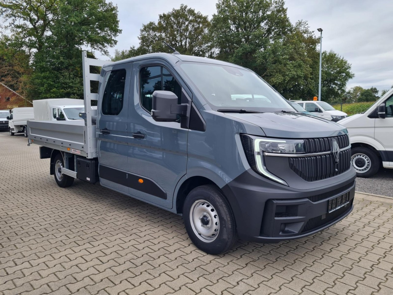 Renault Master 35 New Doka lang L3 AG Klima Komfort Tempomat - Bestelwagen open laadbak, Bestelwagen met dubbele cabine: afbeelding 3 Renault Master 35 New Doka lang L3 AG Klima Komfort Tempomat - Bestelwagen open laadbak, Bestelwagen met dubbele cabine: afbeelding 3