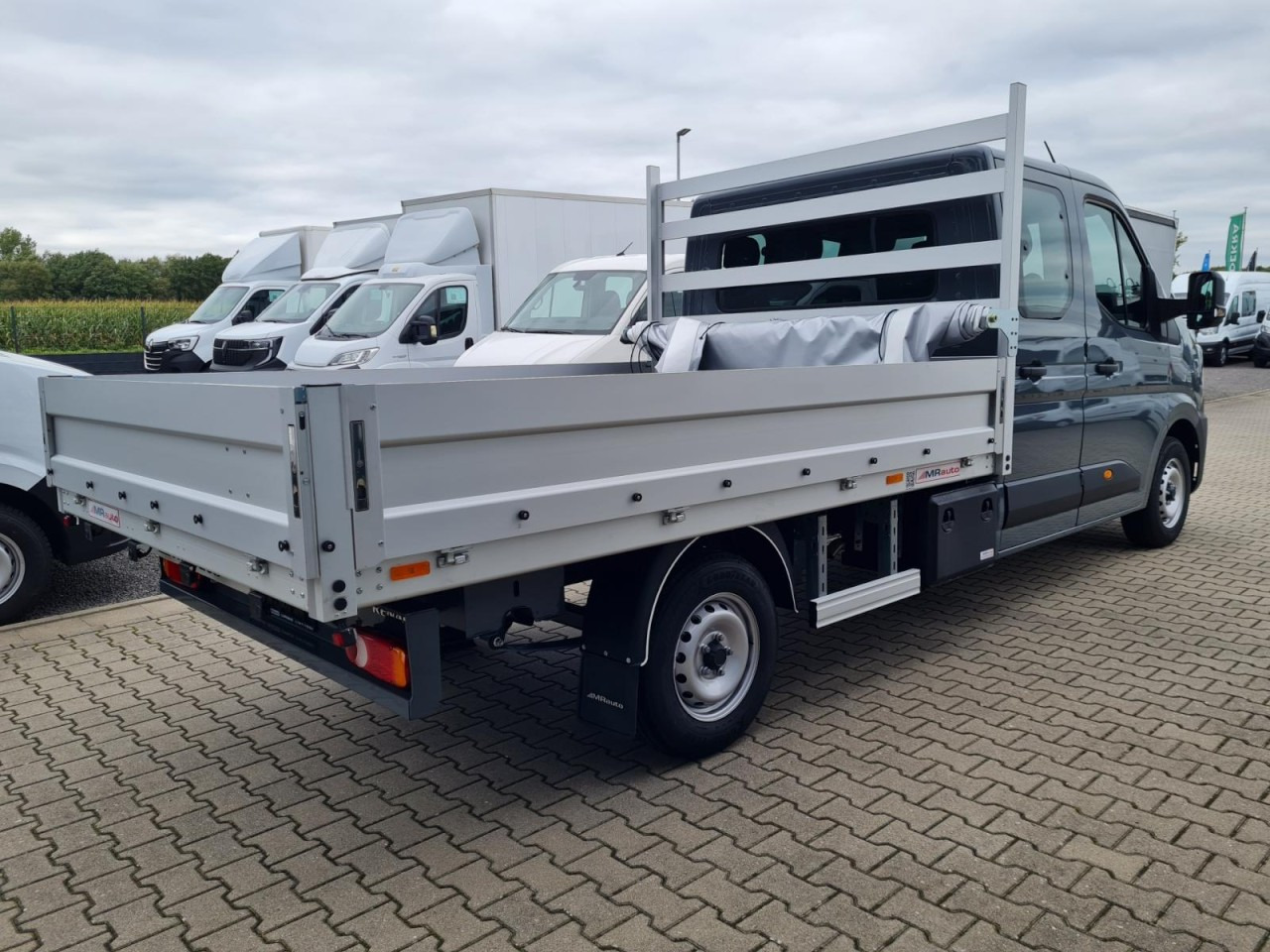Renault Master 35 New Doka lang L3 AG Klima Komfort Tempomat - Bestelwagen open laadbak, Bestelwagen met dubbele cabine: afbeelding 4 Renault Master 35 New Doka lang L3 AG Klima Komfort Tempomat - Bestelwagen open laadbak, Bestelwagen met dubbele cabine: afbeelding 4