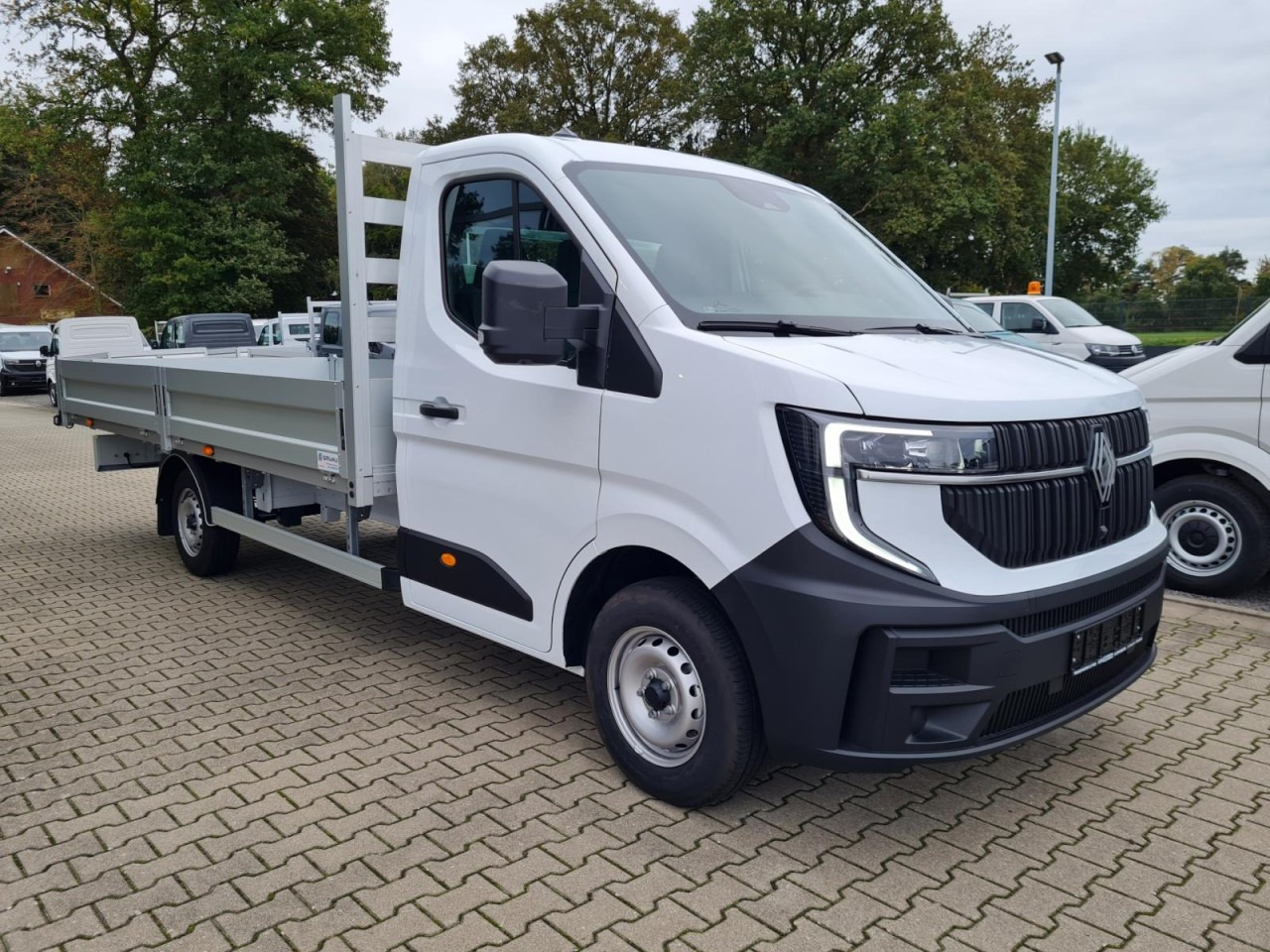 Renault Master 35 Pritsche extra lang 4.85 m KLIMA TEMPOMAT - Bestelwagen open laadbak: afbeelding 3 Renault Master 35 Pritsche extra lang 4.85 m KLIMA TEMPOMAT - Bestelwagen open laadbak: afbeelding 3