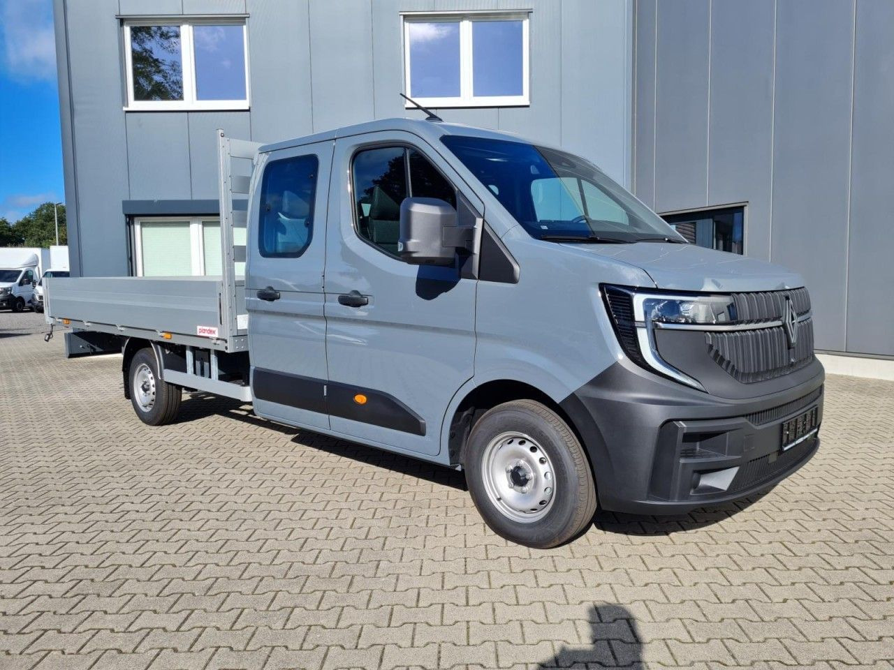 Renault Master New 3,5t Doka dCi 170 L3H1 Lang - Bestelwagen open laadbak, Bestelwagen met dubbele cabine: afbeelding 3 Renault Master New 3,5t Doka dCi 170 L3H1 Lang - Bestelwagen open laadbak, Bestelwagen met dubbele cabine: afbeelding 3