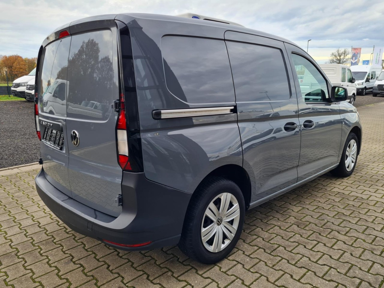 Volkswagen Caddy Kühlkasten Cargo 2.0 TDI KLIMA TEMPOMAT - Koelwagen: afbeelding 4 Volkswagen Caddy Kühlkasten Cargo 2.0 TDI KLIMA TEMPOMAT - Koelwagen: afbeelding 4