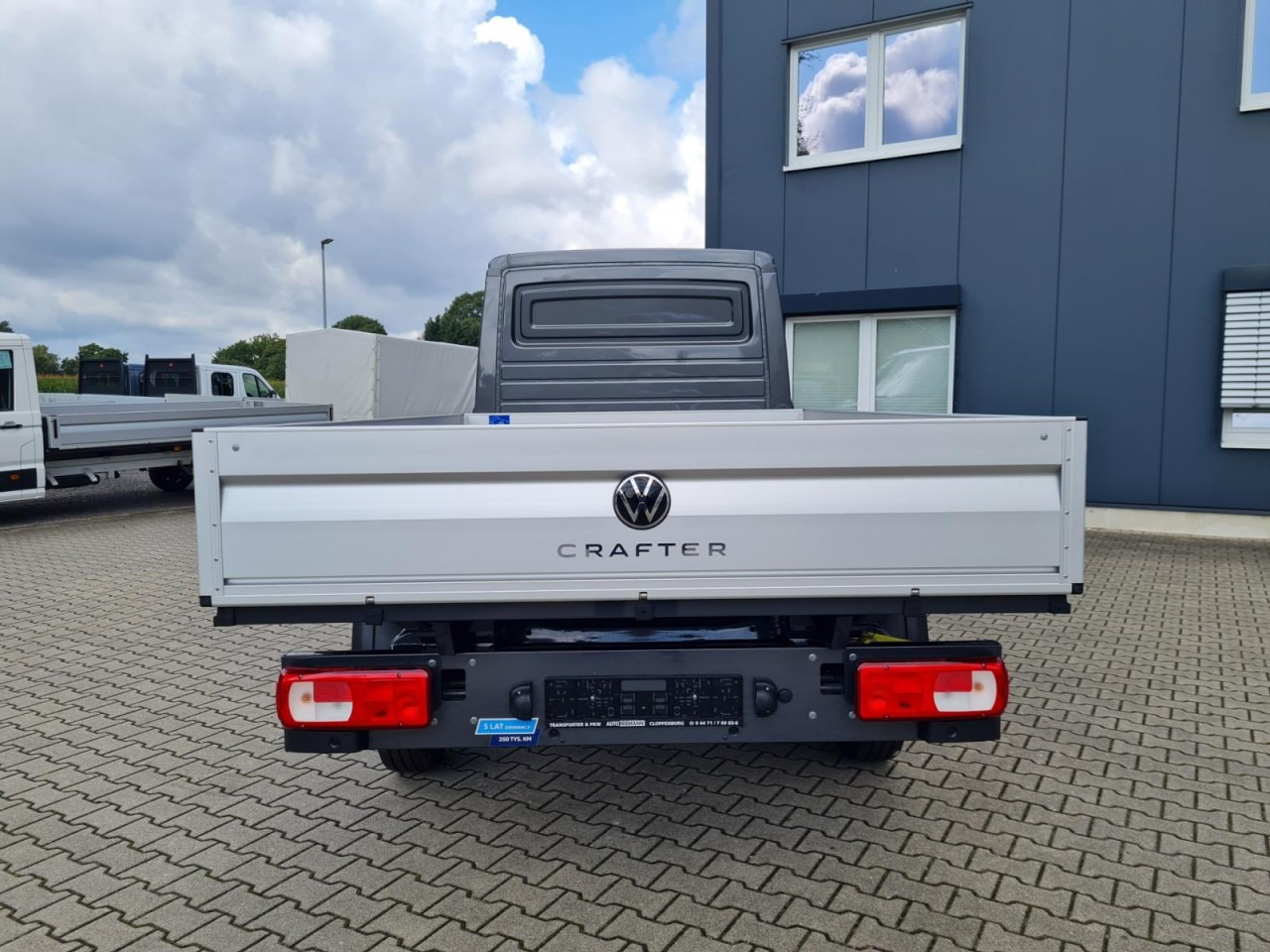 Volkswagen Crafter 35 Doka 7-Sitze MAXI L4 KLIMA TEMPOMAT - Bestelwagen open laadbak, Bestelwagen met dubbele cabine: afbeelding 5 Volkswagen Crafter 35 Doka 7-Sitze MAXI L4 KLIMA TEMPOMAT - Bestelwagen open laadbak, Bestelwagen met dubbele cabine: afbeelding 5