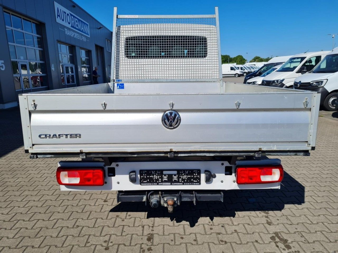 Volkswagen Crafter 35 Doka MR 7-Sitze AHK KLIMA KOMFORT - Bestelwagen open laadbak: afbeelding 5 Volkswagen Crafter 35 Doka MR 7-Sitze AHK KLIMA KOMFORT - Bestelwagen open laadbak: afbeelding 5