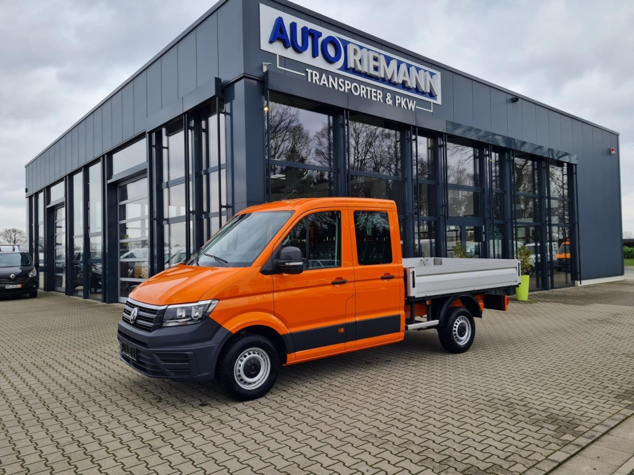 Volkswagen Crafter 35 Doka TDI MR AHK ERGO KLIMA Tempomat - Bestelwagen open laadbak, Bestelwagen met dubbele cabine: afbeelding 2 Volkswagen Crafter 35 Doka TDI MR AHK ERGO KLIMA Tempomat - Bestelwagen open laadbak, Bestelwagen met dubbele cabine: afbeelding 2