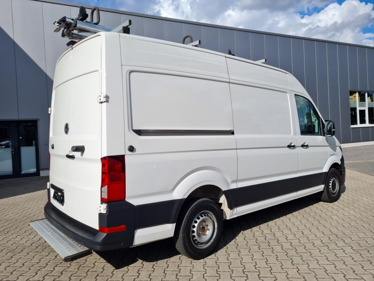 Volkswagen Crafter 35 Kasten L3H2 KAMERA KLIMA NAVI REGALE - Gesloten bestelwagen: afbeelding 4 Volkswagen Crafter 35 Kasten L3H2 KAMERA KLIMA NAVI REGALE - Gesloten bestelwagen: afbeelding 4