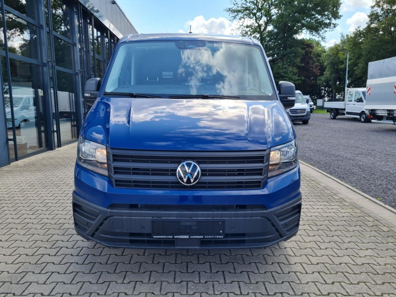 Volkswagen Crafter 35 Pritsche TDI L3 KLIMA TEMPOMAT 3 Sitz - Bestelwagen open laadbak: afbeelding 2 Volkswagen Crafter 35 Pritsche TDI L3 KLIMA TEMPOMAT 3 Sitz - Bestelwagen open laadbak: afbeelding 2
