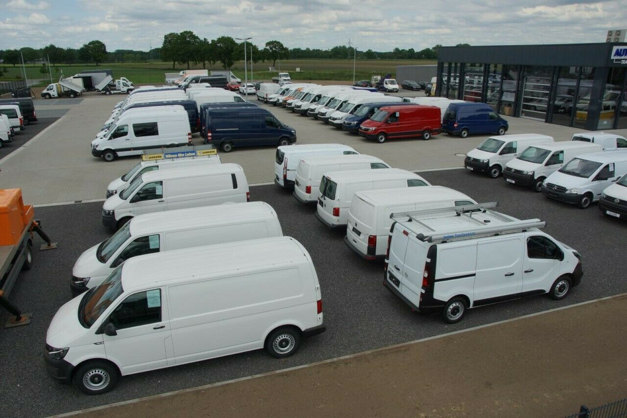 Kleine bestelwagen Volkswagen Crafter Kasten TDi MR Automatik KAMERA TEMPOMAT: afbeelding 12