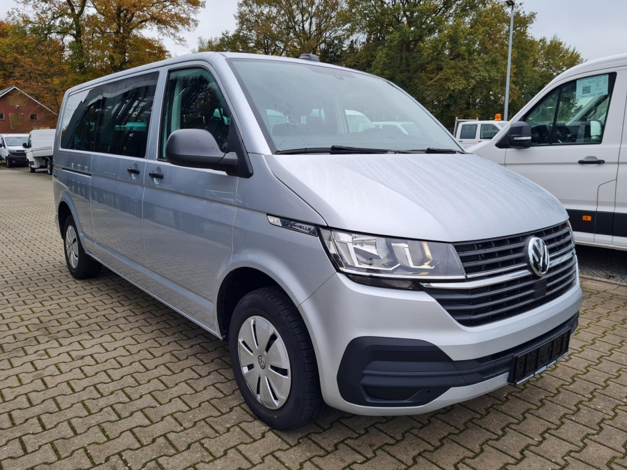 Volkswagen T6.1 Caravelle TDI lang 9 Sitzer 2 Schiebetüren Trendl. - Minibus, Personenvervoer: afbeelding 3 Volkswagen T6.1 Caravelle TDI lang 9 Sitzer 2 Schiebetüren Trendl. - Minibus, Personenvervoer: afbeelding 3