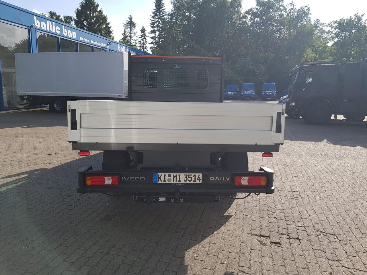 Iveco 35S14HA8 Pritsche *AHK*KAMERA*KLIMA* - Bestelwagen open laadbak: afbeelding 4 Iveco 35S14HA8 Pritsche *AHK*KAMERA*KLIMA* - Bestelwagen open laadbak: afbeelding 4