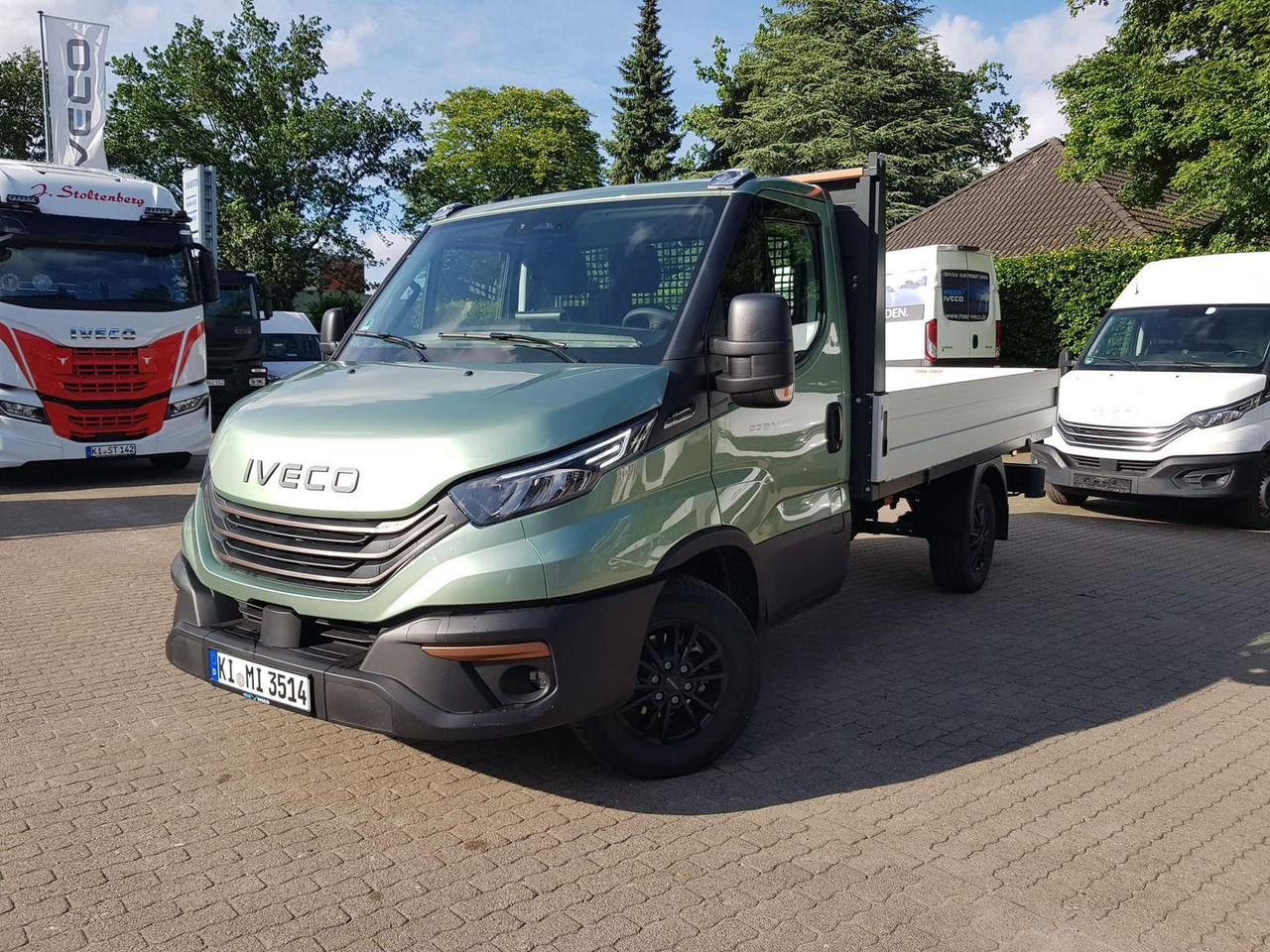 Iveco 35S14HA8 Pritsche *AHK*KAMERA*KLIMA* - Bestelwagen open laadbak: afbeelding 1 Iveco 35S14HA8 Pritsche *AHK*KAMERA*KLIMA* - Bestelwagen open laadbak: afbeelding 1