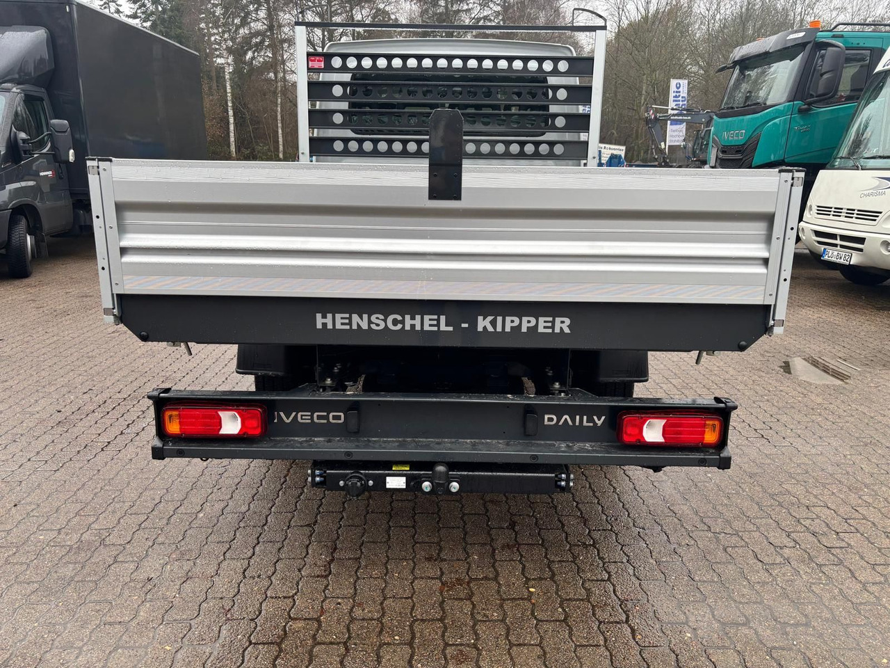 Iveco Daily 35S16H3.0A8YD*DSK*KLIMA*AHK* - Kipper bestelwagen, Bestelwagen met dubbele cabine: afbeelding 5 Iveco Daily 35S16H3.0A8YD*DSK*KLIMA*AHK* - Kipper bestelwagen, Bestelwagen met dubbele cabine: afbeelding 5