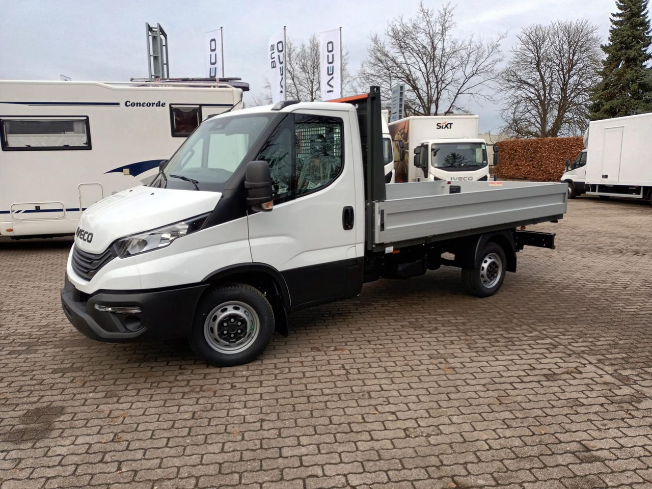 Iveco Daily 35S16H3.0Y *3,5m Pritsche *KLIMA*AHK*RA... - Bestelwagen open laadbak: afbeelding 2 Iveco Daily 35S16H3.0Y *3,5m Pritsche *KLIMA*AHK*RA... - Bestelwagen open laadbak: afbeelding 2