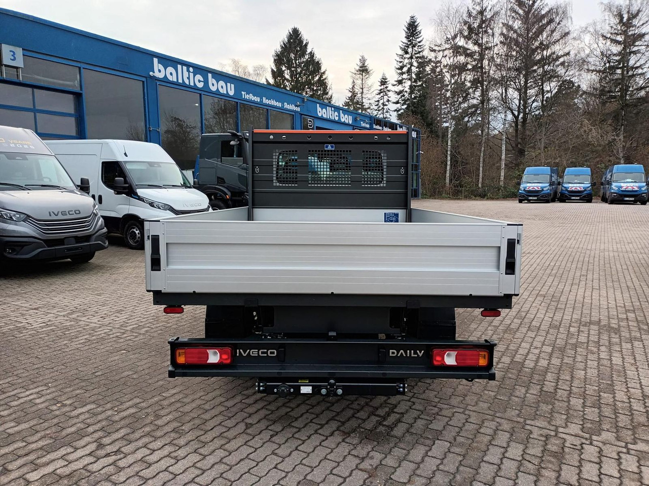 Iveco Daily 35S16H3.0Y *3,5m Pritsche *KLIMA*AHK*RA... - Bestelwagen open laadbak: afbeelding 5 Iveco Daily 35S16H3.0Y *3,5m Pritsche *KLIMA*AHK*RA... - Bestelwagen open laadbak: afbeelding 5