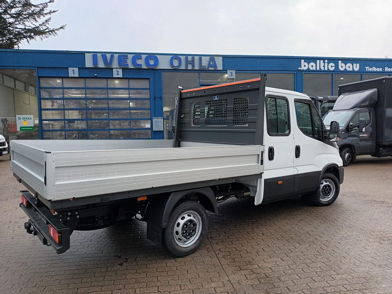Iveco Daily 35S16H3.0Y Doka *Pritsche*KLIMA*AHK* 11... - Bestelwagen open laadbak, Bestelwagen met dubbele cabine: afbeelding 5 Iveco Daily 35S16H3.0Y Doka *Pritsche*KLIMA*AHK* 11... - Bestelwagen open laadbak, Bestelwagen met dubbele cabine: afbeelding 5
