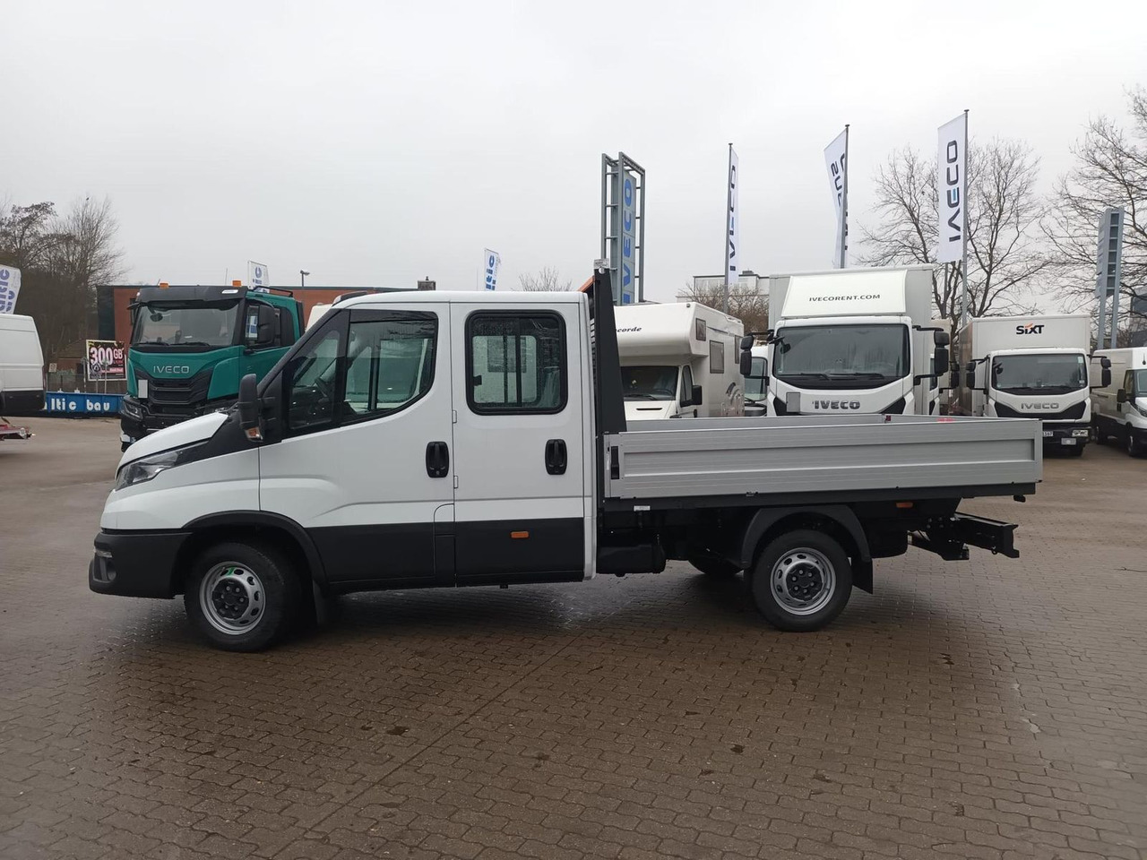 Iveco Daily 35S16H3.0Y Doka *Pritsche*KLIMA*AHK* 11... - Bestelwagen open laadbak, Bestelwagen met dubbele cabine: afbeelding 2 Iveco Daily 35S16H3.0Y Doka *Pritsche*KLIMA*AHK* 11... - Bestelwagen open laadbak, Bestelwagen met dubbele cabine: afbeelding 2