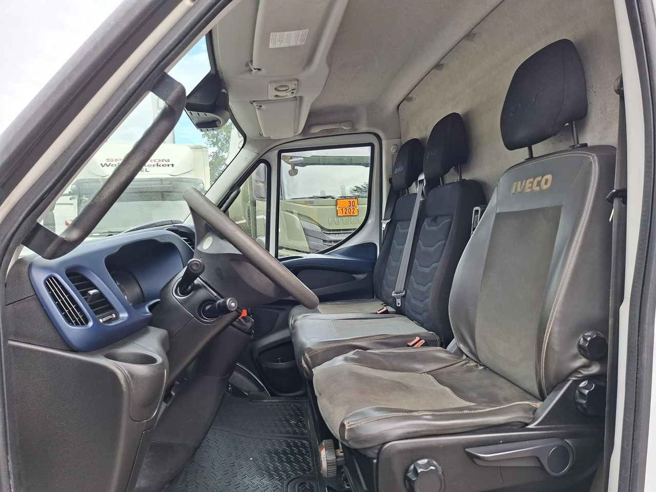 Bestelwagen open laadbak Iveco Daily 50C18HA8 V AHK, RADIO, KLIMA, 132 kW (1...: afbeelding 12