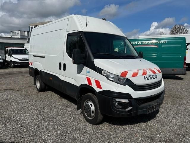 Iveco Daily 50C18HA8V 3520L Automatik,AHK (179 PS),... - Gesloten bestelwagen: afbeelding 1 Iveco Daily 50C18HA8V 3520L Automatik,AHK (179 PS),... - Gesloten bestelwagen: afbeelding 1