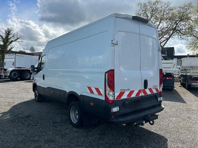 Iveco Daily 50C18HA8V 3520L Automatik,AHK (179 PS),... - Gesloten bestelwagen: afbeelding 5 Iveco Daily 50C18HA8V 3520L Automatik,AHK (179 PS),... - Gesloten bestelwagen: afbeelding 5