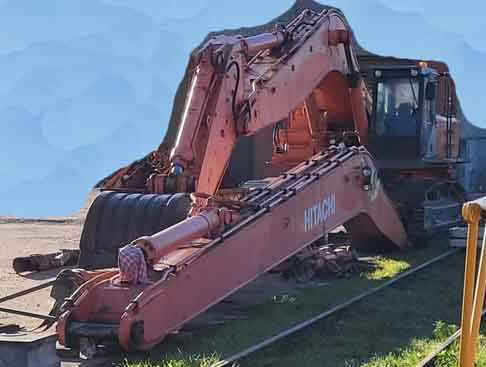 Hitachi ZX650 – with long reach and normal boom / mit Langarm und normalem Arm - Rupsgraafmachine: afbeelding 2 Hitachi ZX650 – with long reach and normal boom / mit Langarm und normalem Arm - Rupsgraafmachine: afbeelding 2