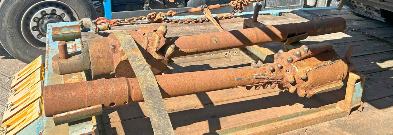 Tracto-Technik Grundodrill 15XPT – Horizontal directional drilling rig / Horizontalspülbohr-Gerä - Boormachine: afbeelding 2 Tracto-Technik Grundodrill 15XPT – Horizontal directional drilling rig / Horizontalspülbohr-Gerä - Boormachine: afbeelding 2