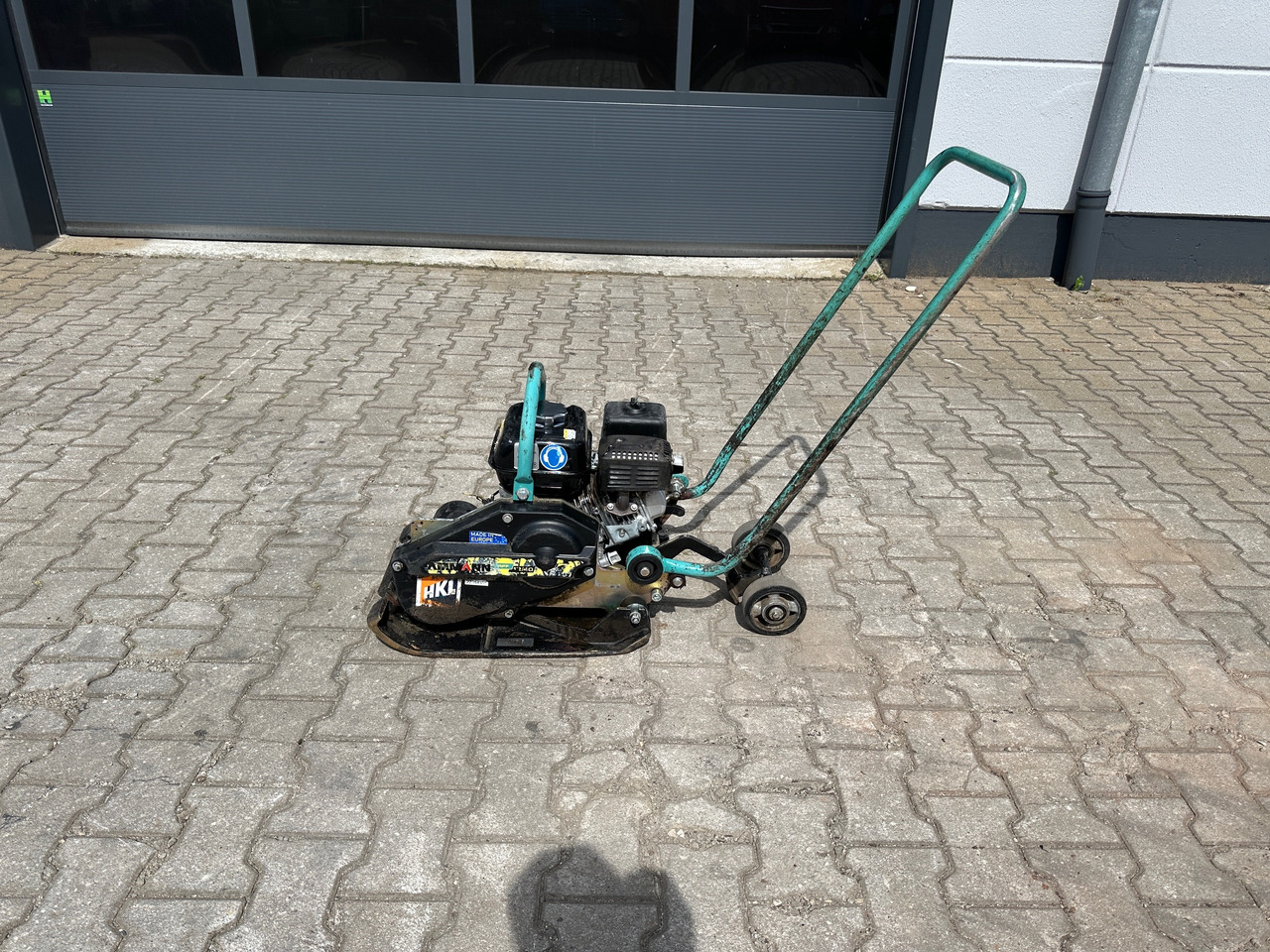 Ammann APF12/40 Rüttelplatte 69 kg - Trilplaat: afbeelding 2 Ammann APF12/40 Rüttelplatte 69 kg - Trilplaat: afbeelding 2