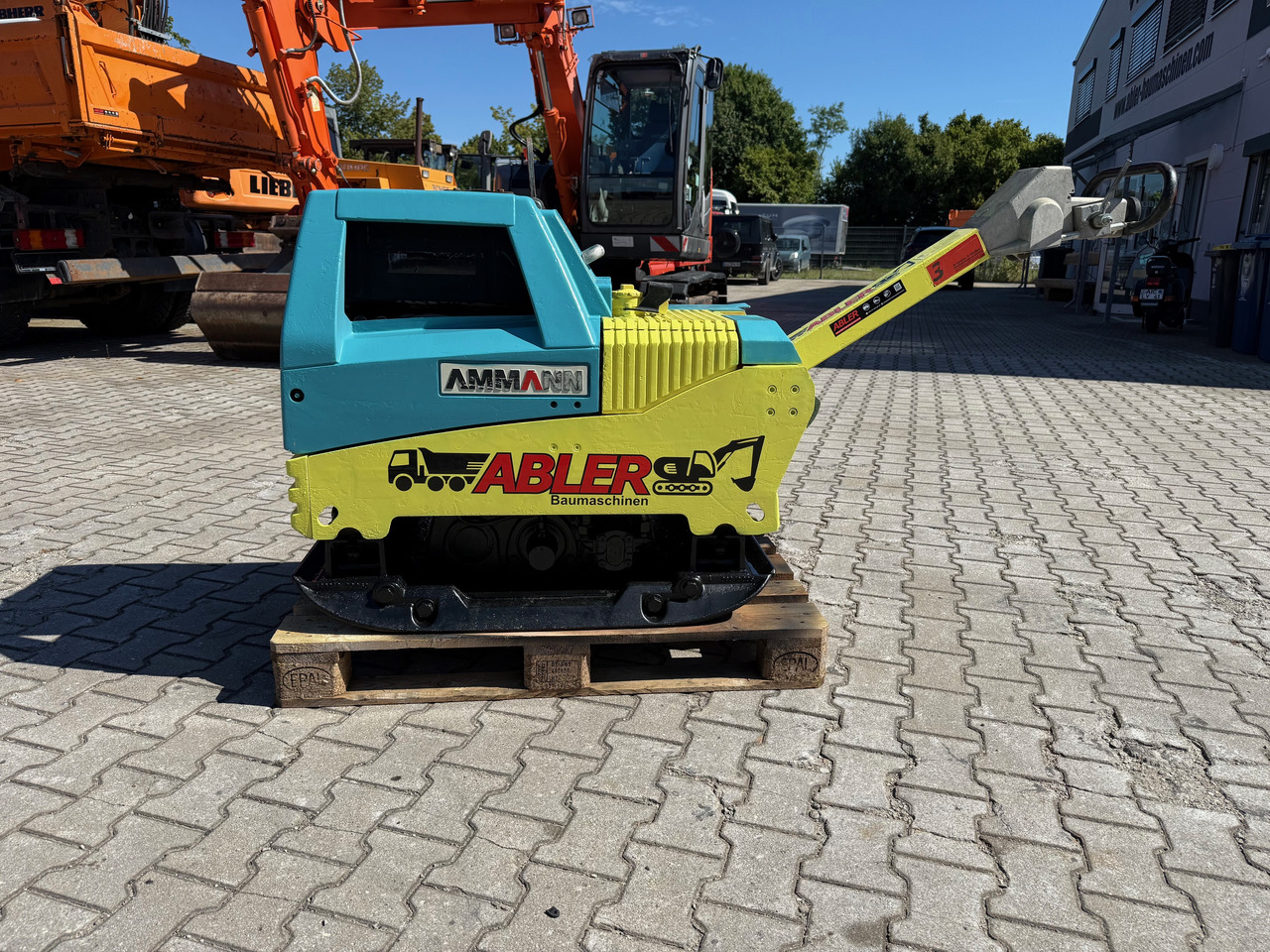 Ammann AVH 100-20 Rüttelplatte E-Start - Trilplaat: afbeelding 4 Ammann AVH 100-20 Rüttelplatte E-Start - Trilplaat: afbeelding 4