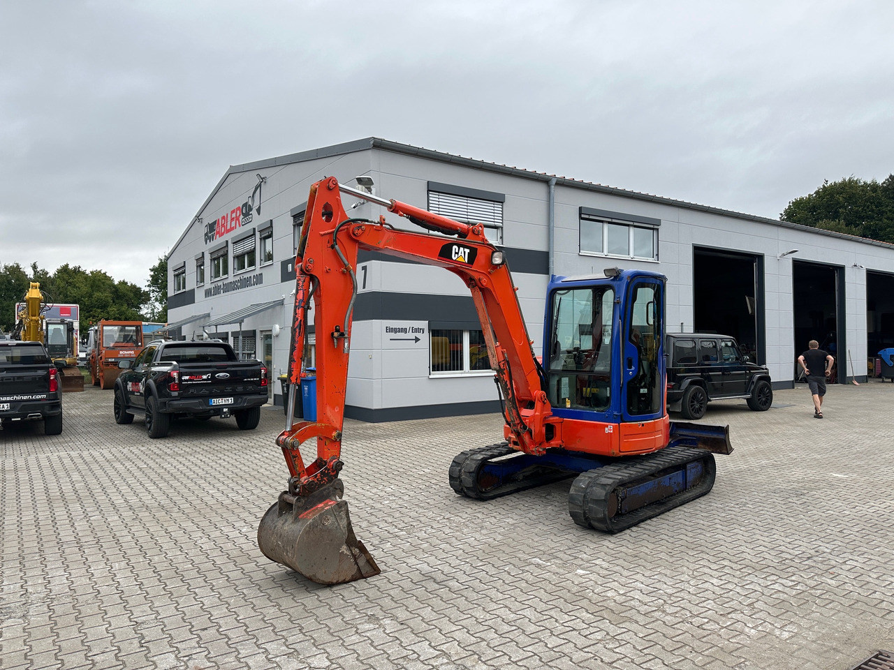 Caterpillar 305 CR Nullheck Minibagger MS03 - Minigraafmachine: afbeelding 2 Caterpillar 305 CR Nullheck Minibagger MS03 - Minigraafmachine: afbeelding 2