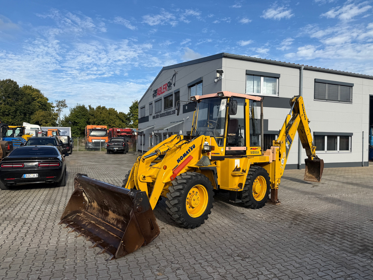 Komatsu WB98A-2 Baggerlader SW - Graaflaadmachine: afbeelding 2 Komatsu WB98A-2 Baggerlader SW - Graaflaadmachine: afbeelding 2